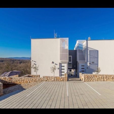 Apartments Solis Lacus Penthouse Njivice Luaran gambar
