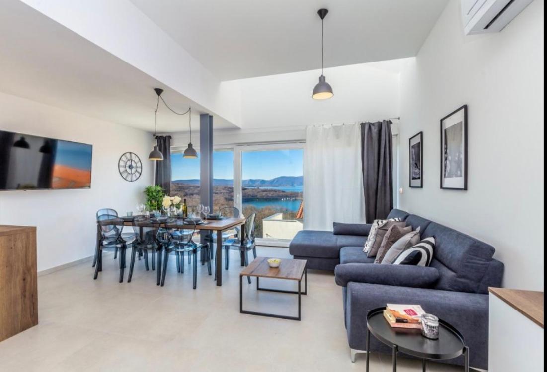 Apartments Solis Lacus Penthouse Njivice Luaran gambar