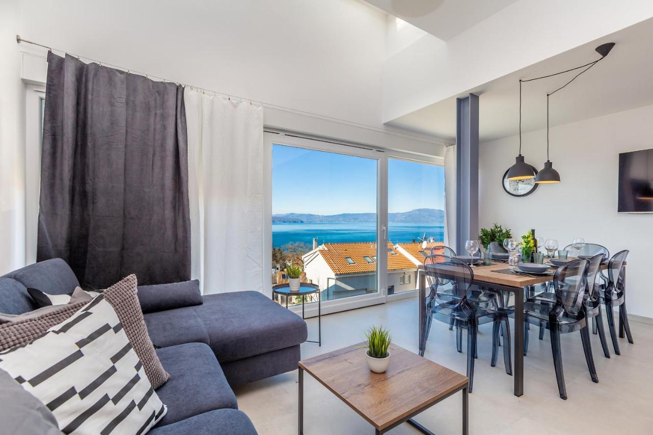 Apartments Solis Lacus Penthouse Njivice Luaran gambar
