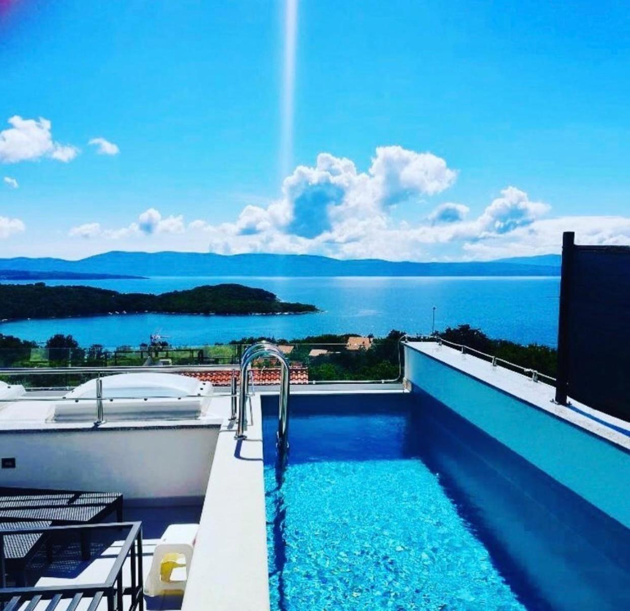 Apartments Solis Lacus Penthouse Njivice Luaran gambar